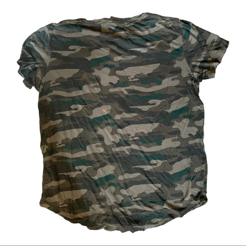 Women Tees - Picture 2 of 4